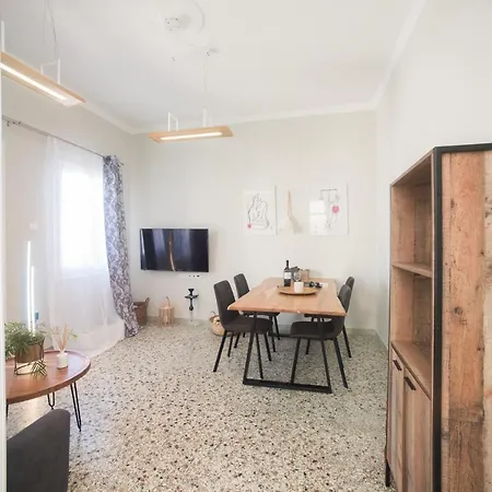 Amazing Maisonette With Roof Garden & Bbq Apartment *
