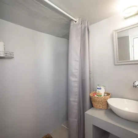 Amazing Maisonette With Roof Garden & Bbq Apartmán *